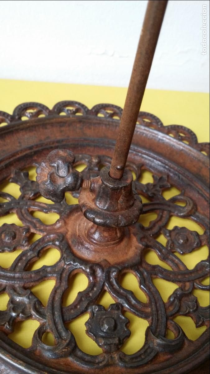 Antig&uuml;edades: Antiguo soporte para escaparates - Foto 7