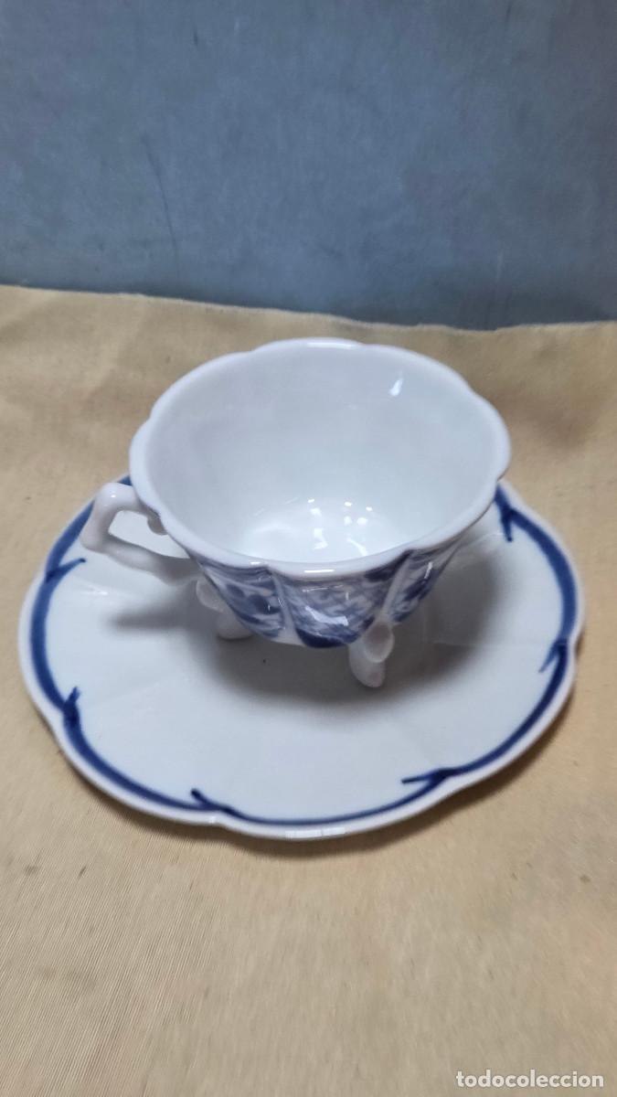 Antig&uuml;edades: taza y plato de porcelana
