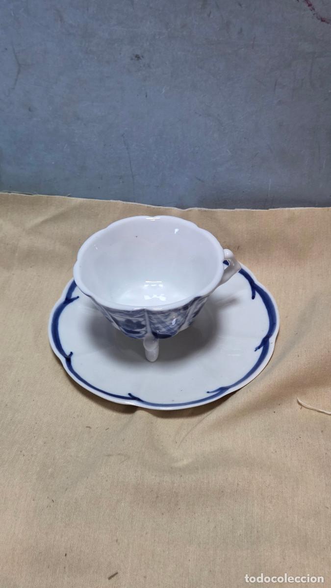 Antig&uuml;edades: taza y plato de porcelana