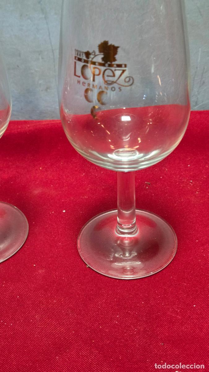 Antig&uuml;edades: 3 copas de cristal antiguo - Foto 4