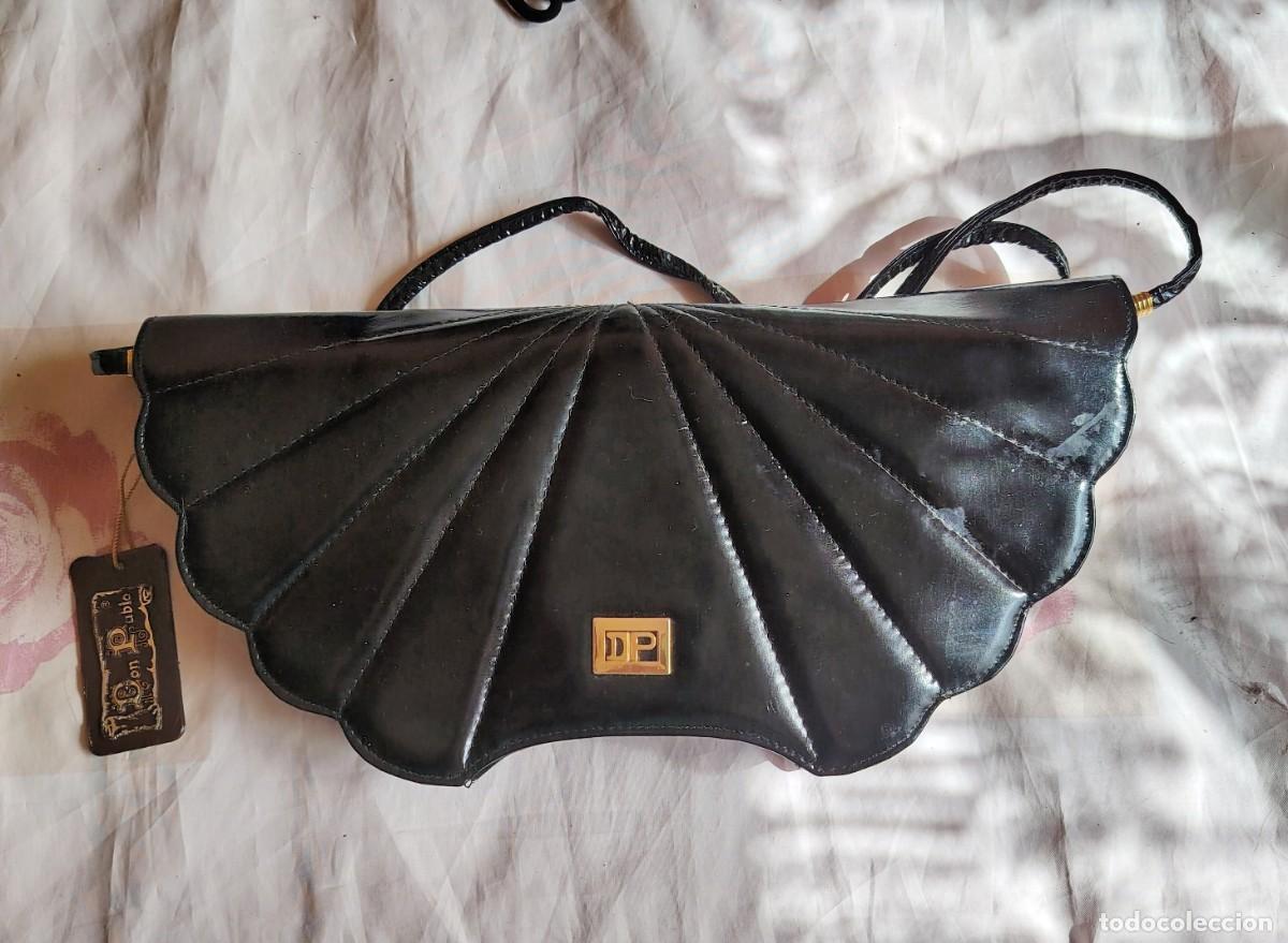 Antig&uuml;edades: Bolso antiguo de piel de Don Pablo. Italia. Asa larga. 34x17cm