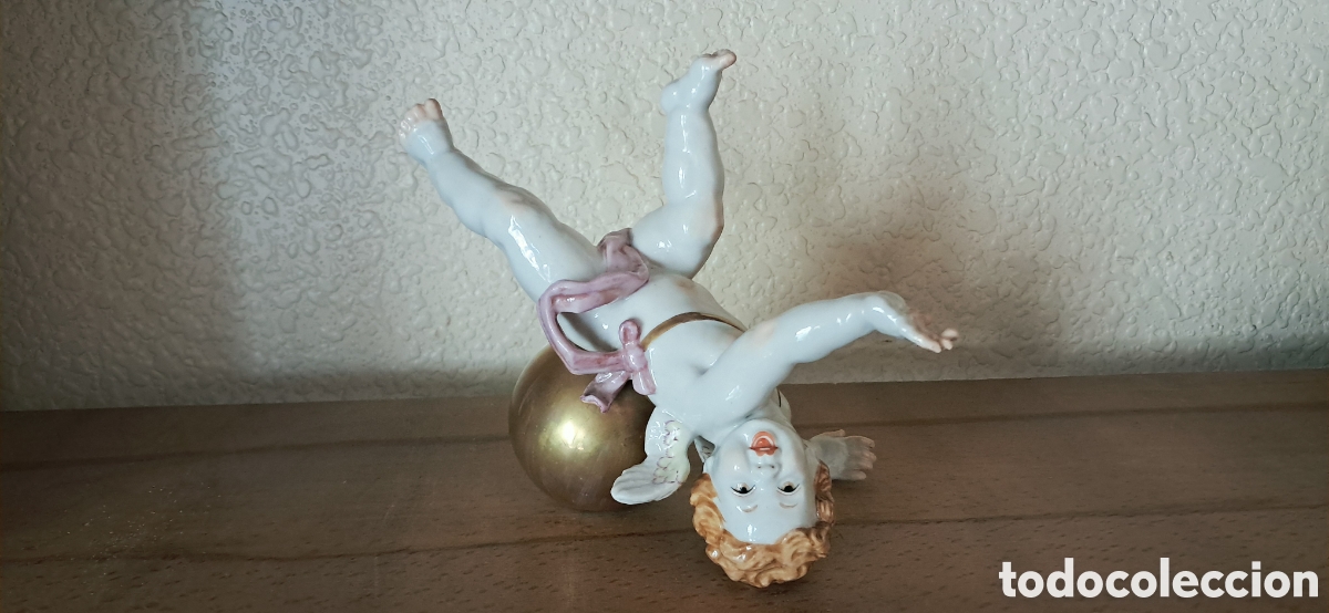 Antig&uuml;edades: Querub&iacute;n porcelana de Alcora