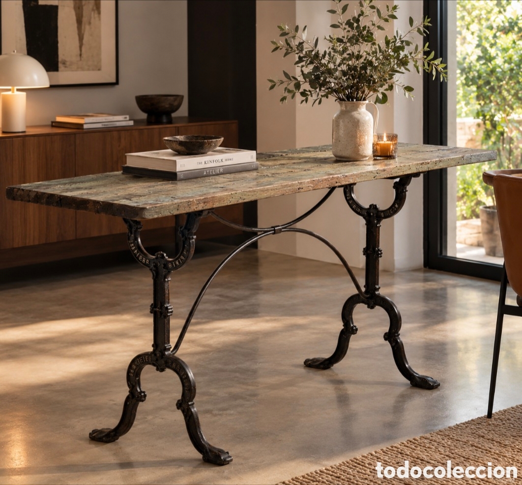 Antig&uuml;edades: Mesa de bistr&oacute; francesa circa 1900-1920