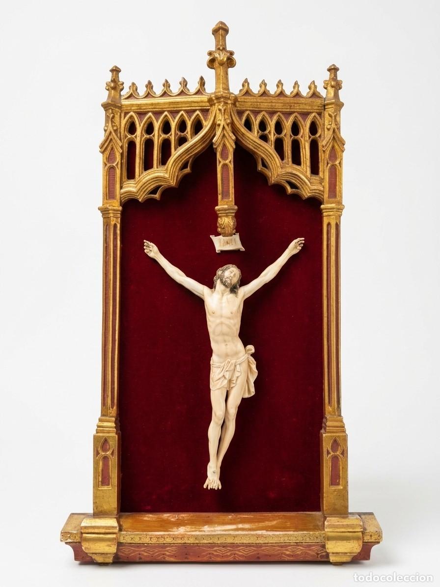 Antiguidades: Cristo Escultura Neog&oacute;tica Material Org&aacute;nico 1920.
