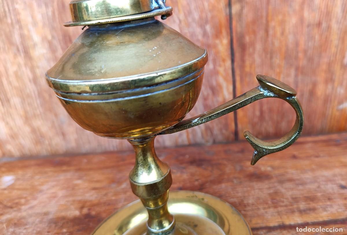 Antig&uuml;edades: Capuchina de aceite en bronce b - Foto 3