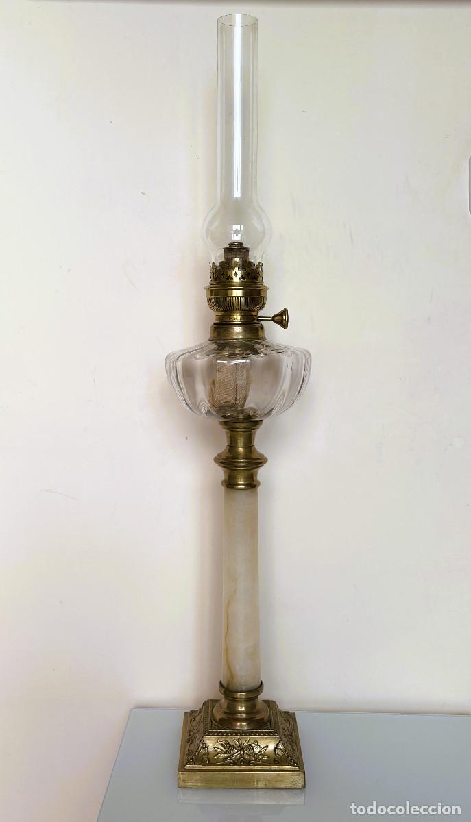 Antig&uuml;edades: QUINQU&Eacute; DE COLUMNA FRANC&Eacute;S VIDRIO SOPLADO NAPOLE&Oacute;N III SIGLO XIX 75 CM