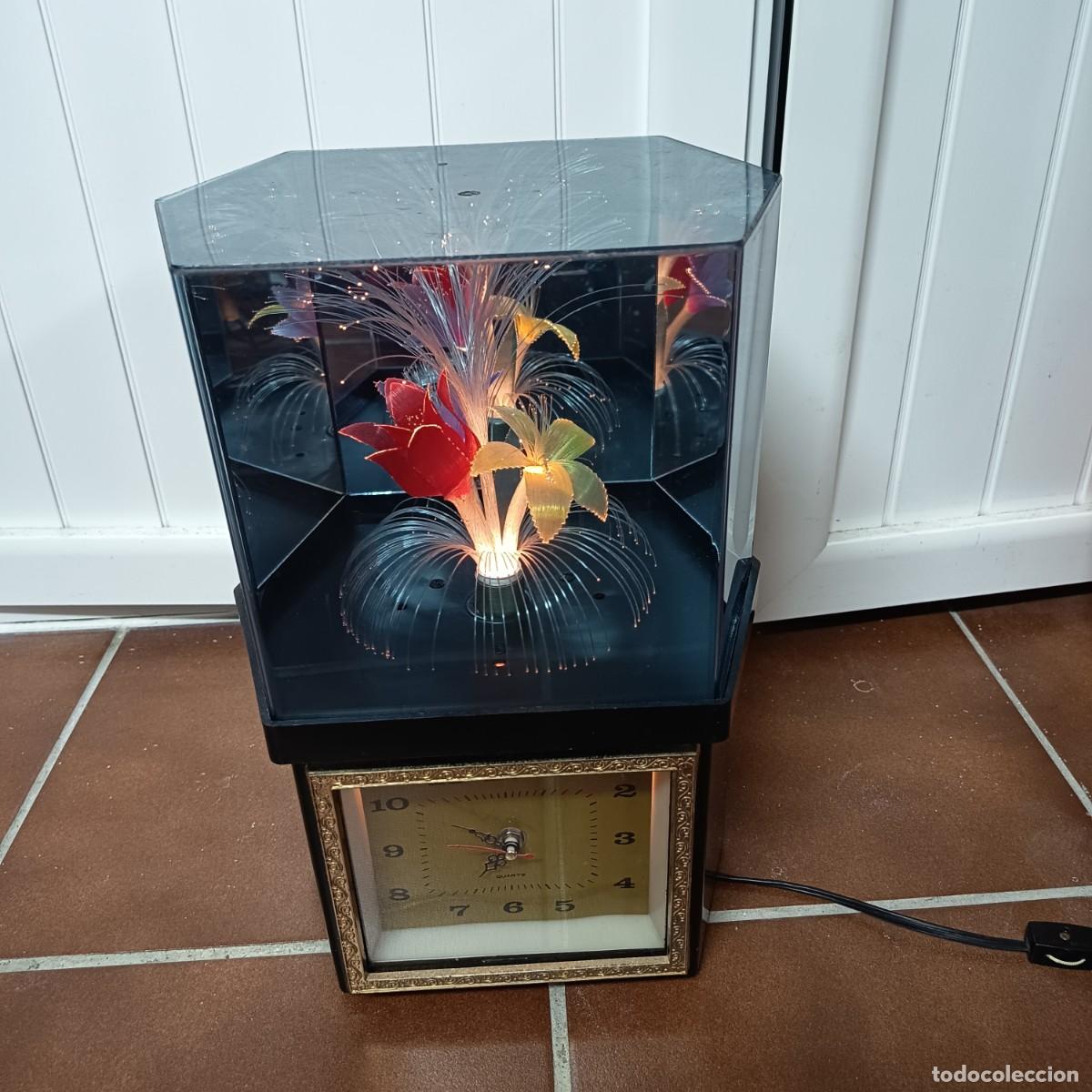 Antig&uuml;edades: L&aacute;mpara reloj vintage a&ntilde;os 80