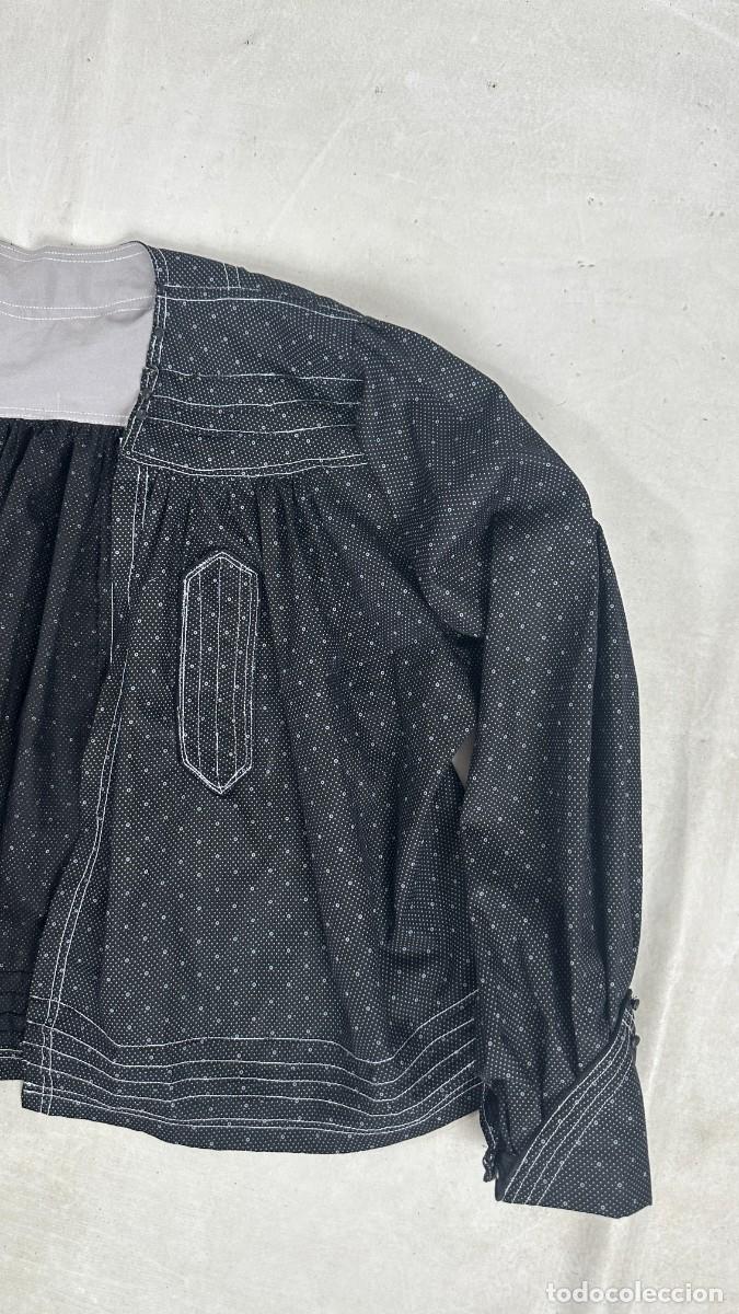 Antig&uuml;edades: Blusa de hombre, percal negro - Foto 3