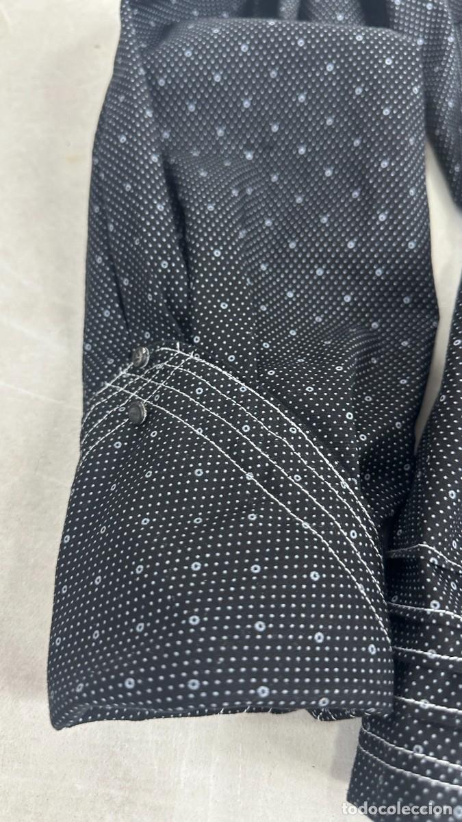 Antig&uuml;edades: Blusa de hombre, percal negro - Foto 5