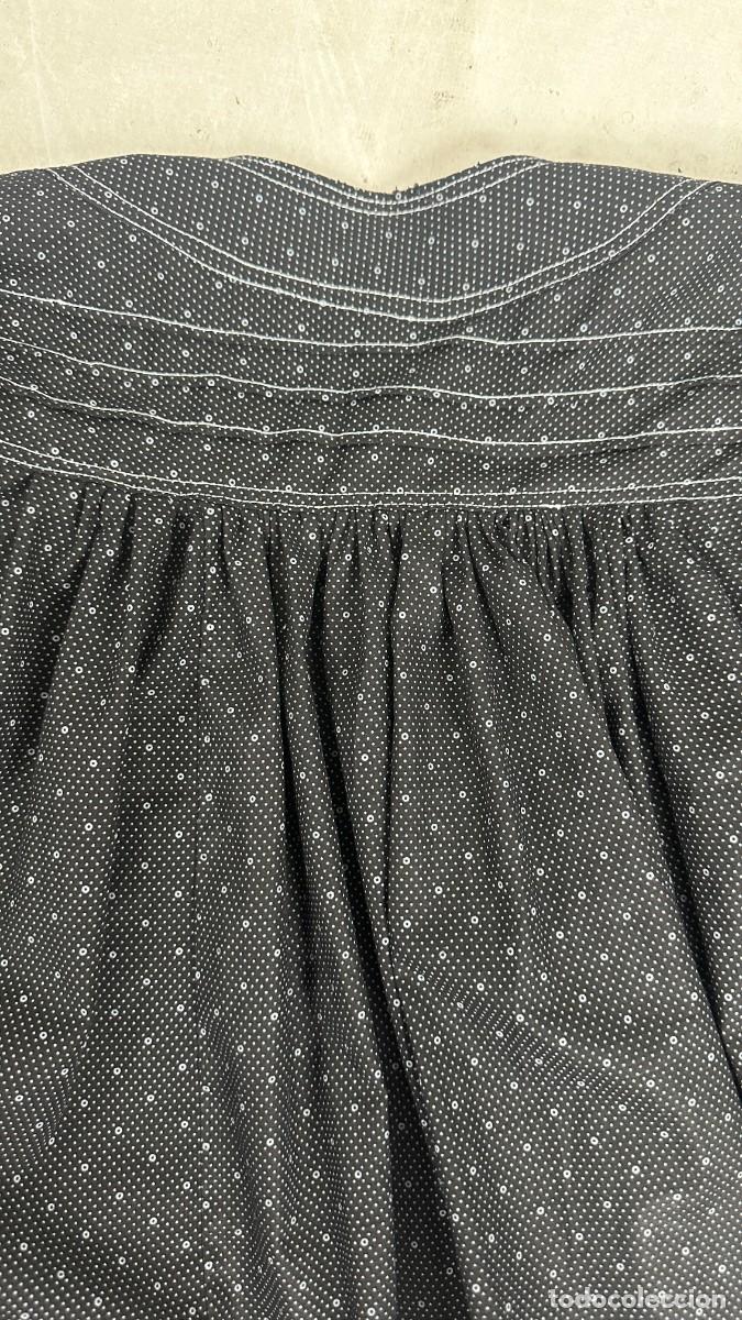 Antig&uuml;edades: Blusa de hombre, percal negro - Foto 8