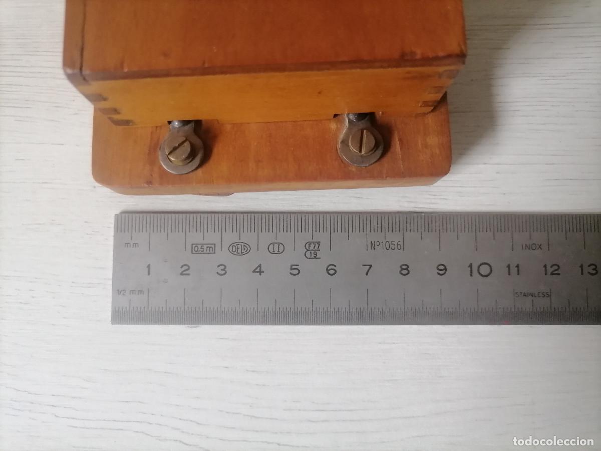 Antig&uuml;edades: Timbre Antiguo en Caja de Madera - Foto 6