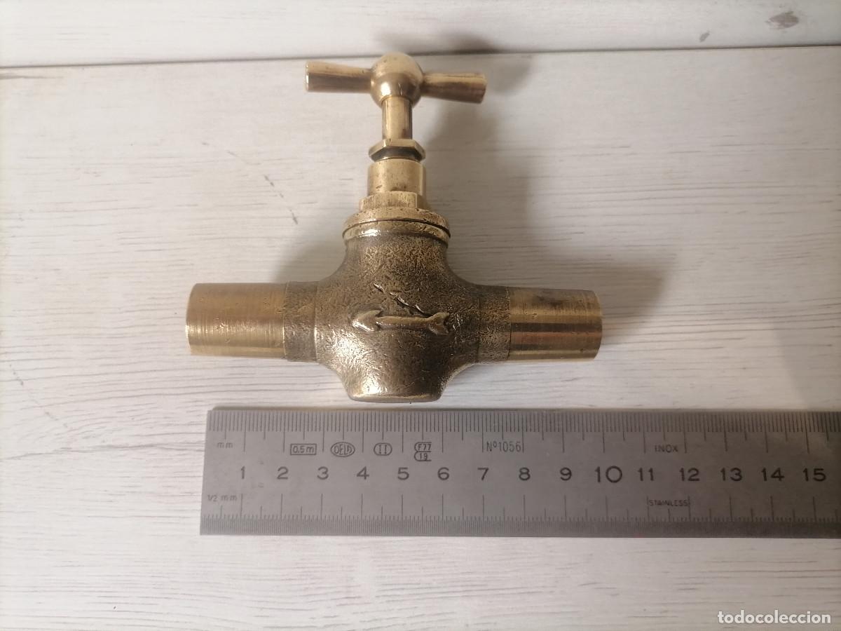 Antig&uuml;edades: Grifo o llave de paso de lat&oacute;n - Foto 3