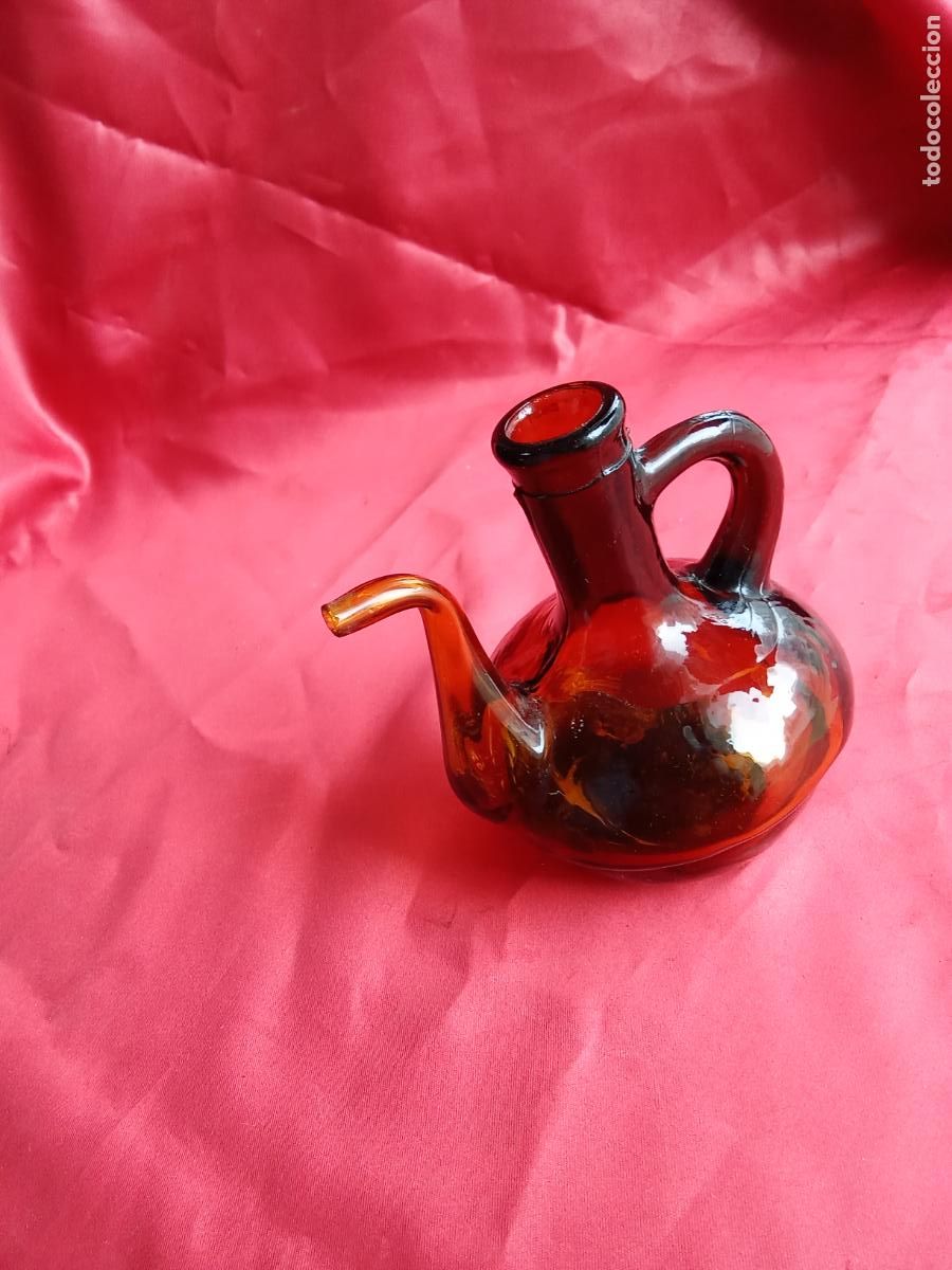 Antig&uuml;edades: Bonita aceitera/vinagrera a&ntilde;os 60. Vitrina 22