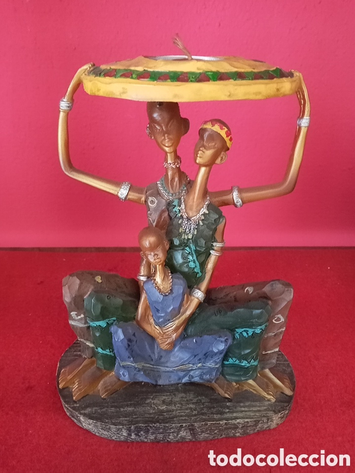 Antig&uuml;edades: PORTAVELAS DE FAMILIA AFRICANA