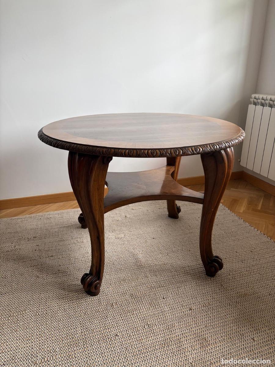 Antig&uuml;edades: Mesa Alemana de estilo rococo - madera maciza ( inicios S.XX)