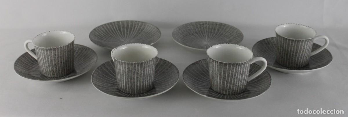 Antig&uuml;edades: Juego de caf&eacute; porcelana El Castro Sargadelos. 4 tazas y 6 platos