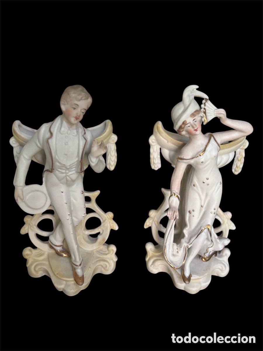 Antig&uuml;edades: &iacute;tulo del anuncio: PAREJA DE VIOLETEROS ANTIGUOS EN PORCELANA BISCUIT (S. XIX-XX)
