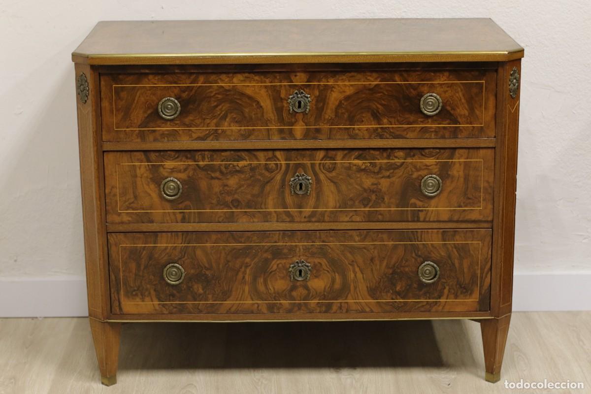 Antig&uuml;edades: Comoda francesa sXIX de madera de nogal - Foto 2