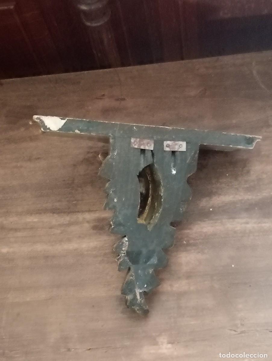 Antig&uuml;edades: M&eacute;nsula de madera dorada. S. XX. Estilo rococo. - Foto 2