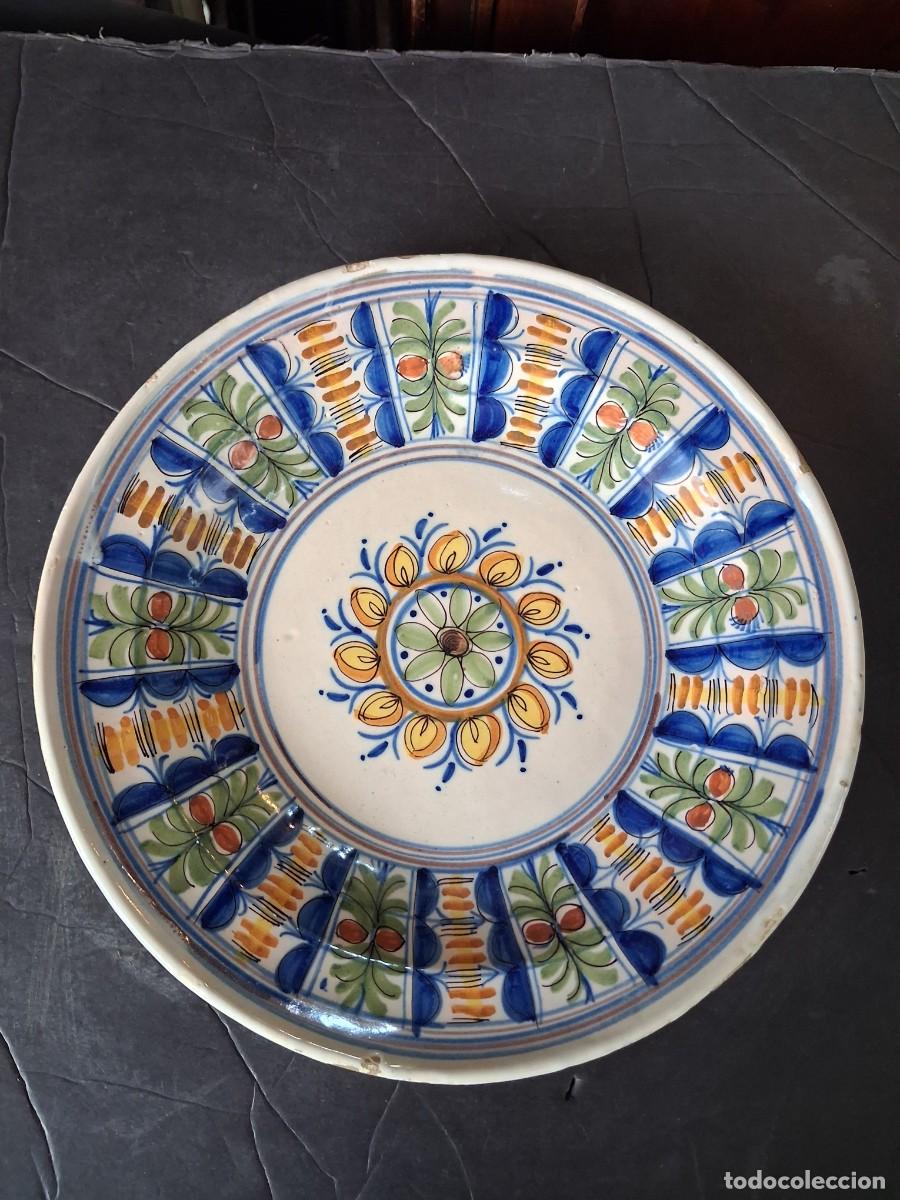 Antig&uuml;edades: Plato de ceramica de Manises S.XIX