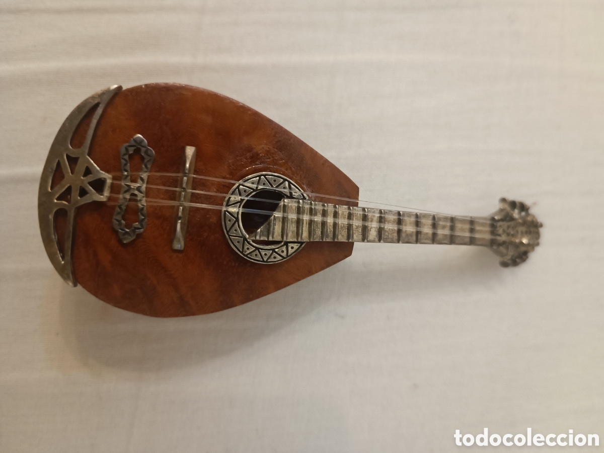 Antig&uuml;edades: C&iacute;tara madera y plata - Foto 1
