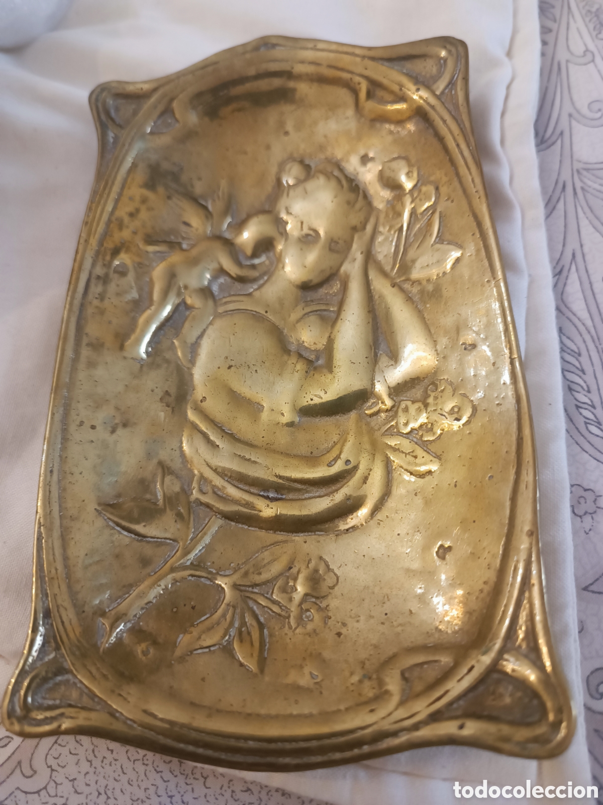 Antig&uuml;edades: Bandeja tarjetera antigua bronce modernista