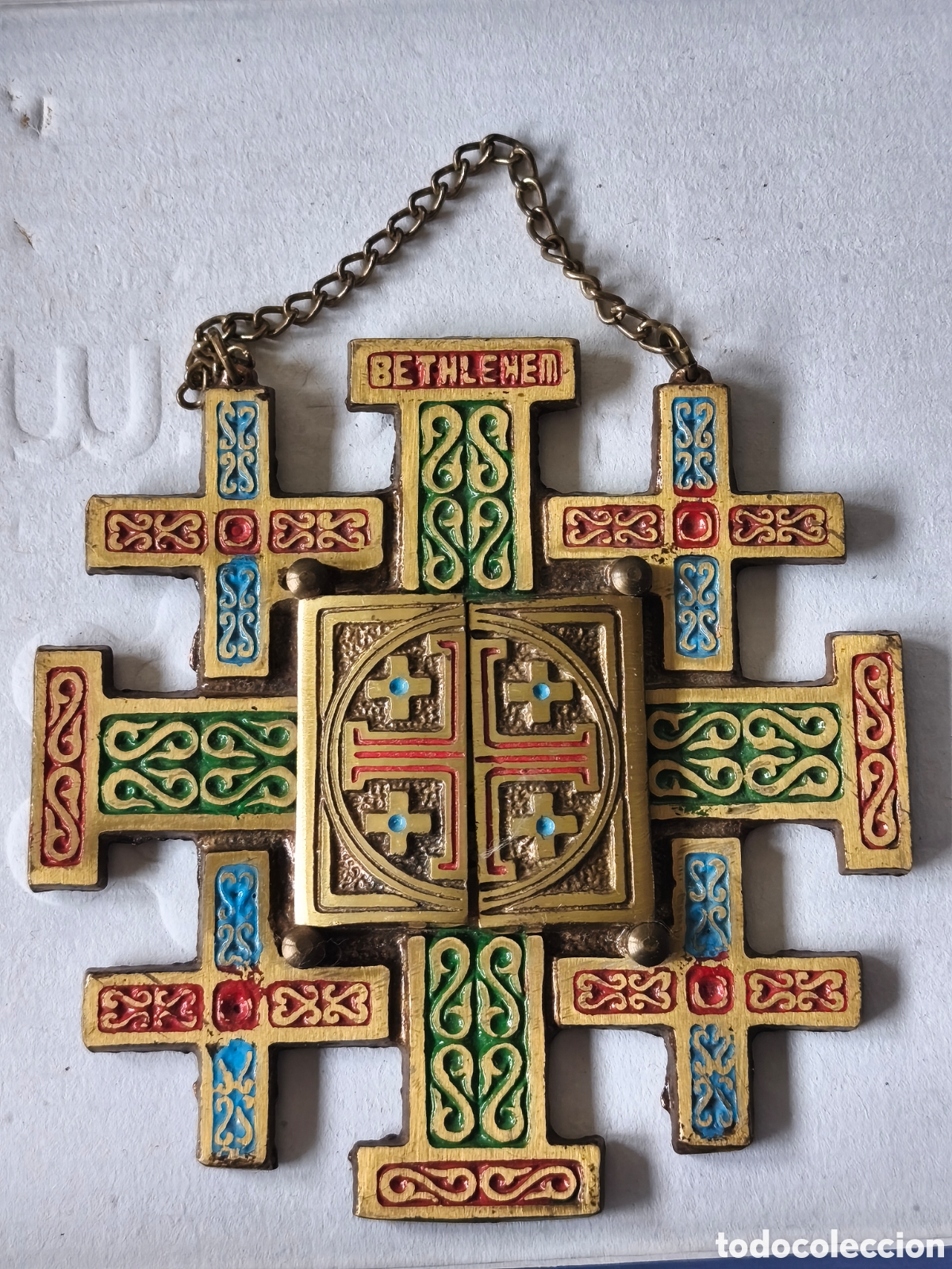 Antig&uuml;edades: Per&iacute;odo estimado: Circa 1960 - 1970 (Vintage).