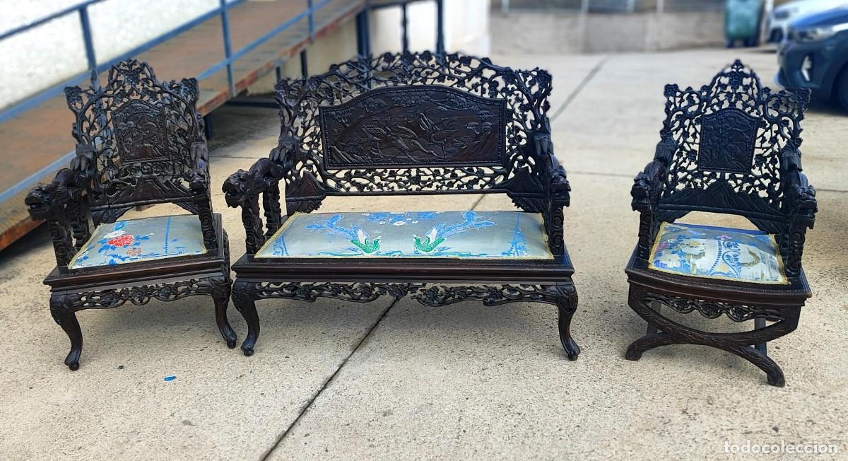 Antig&uuml;edades: Conjunto chino, oriental de madera tallada y calada con dragones, respaldos motivos florales y aves