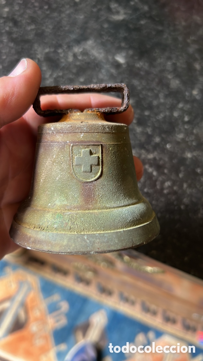 Antig&uuml;edades: Antigua campana de bronce - Foto 3