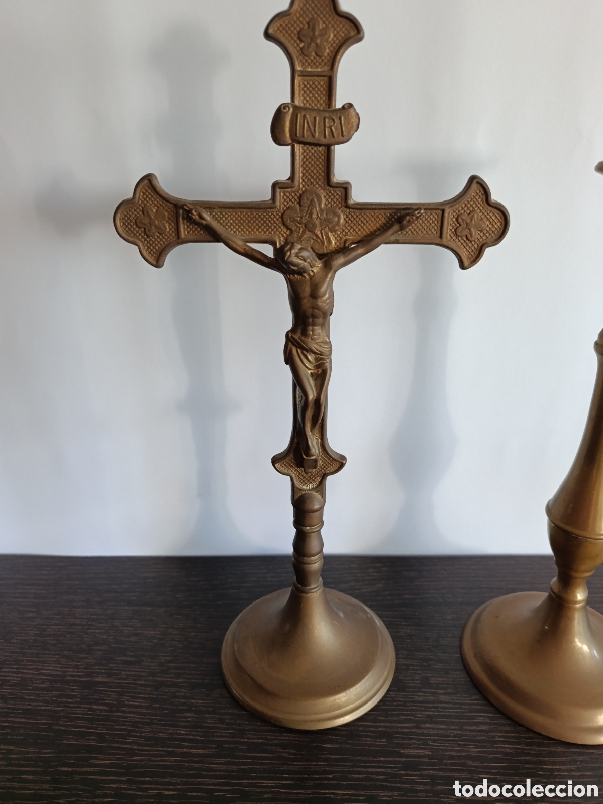Antig&uuml;edades: Conjunto antiguo de altar en bronce - Foto 3