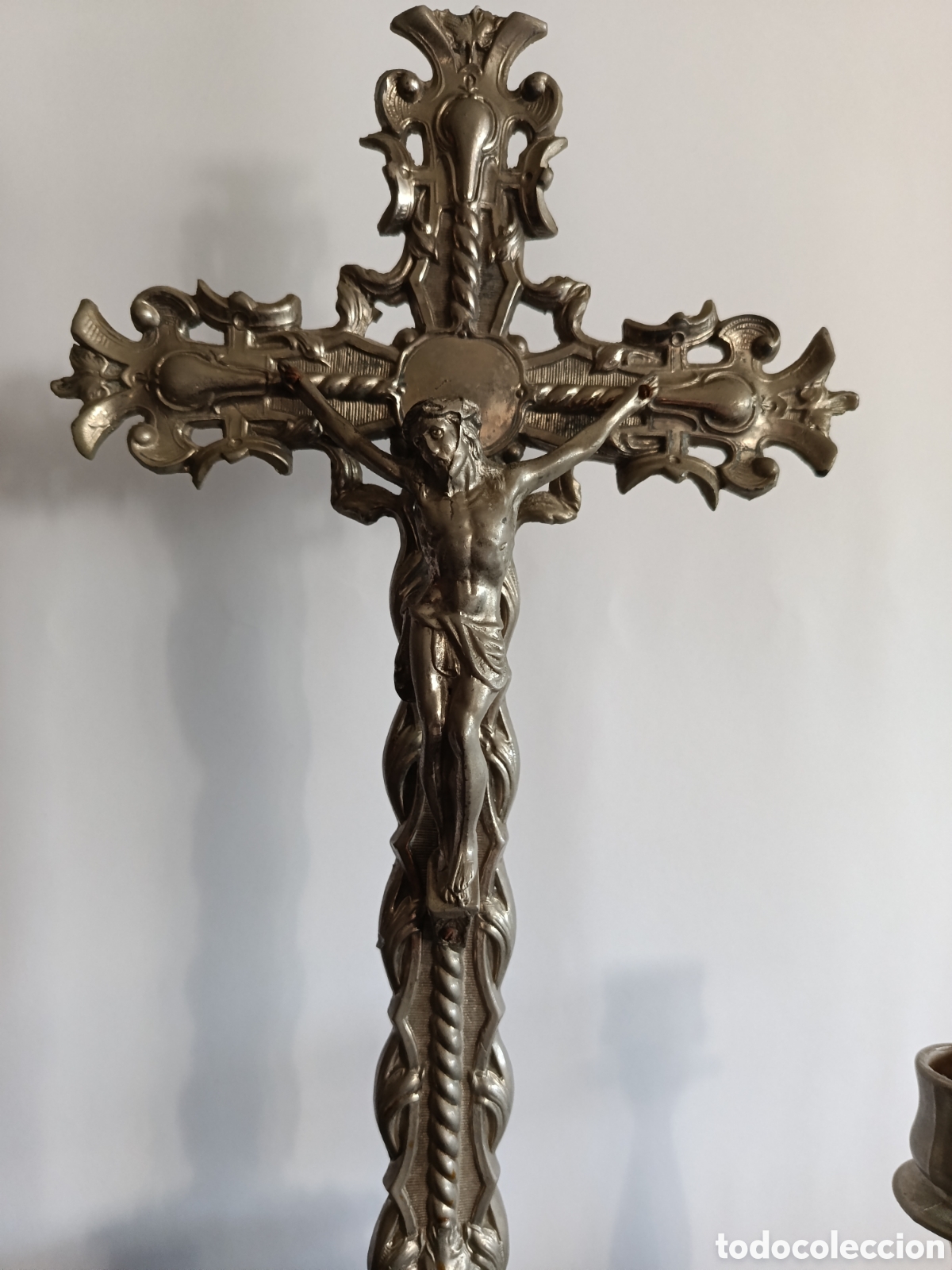 Antig&uuml;edades: Conjunto de altar de metal - Foto 2