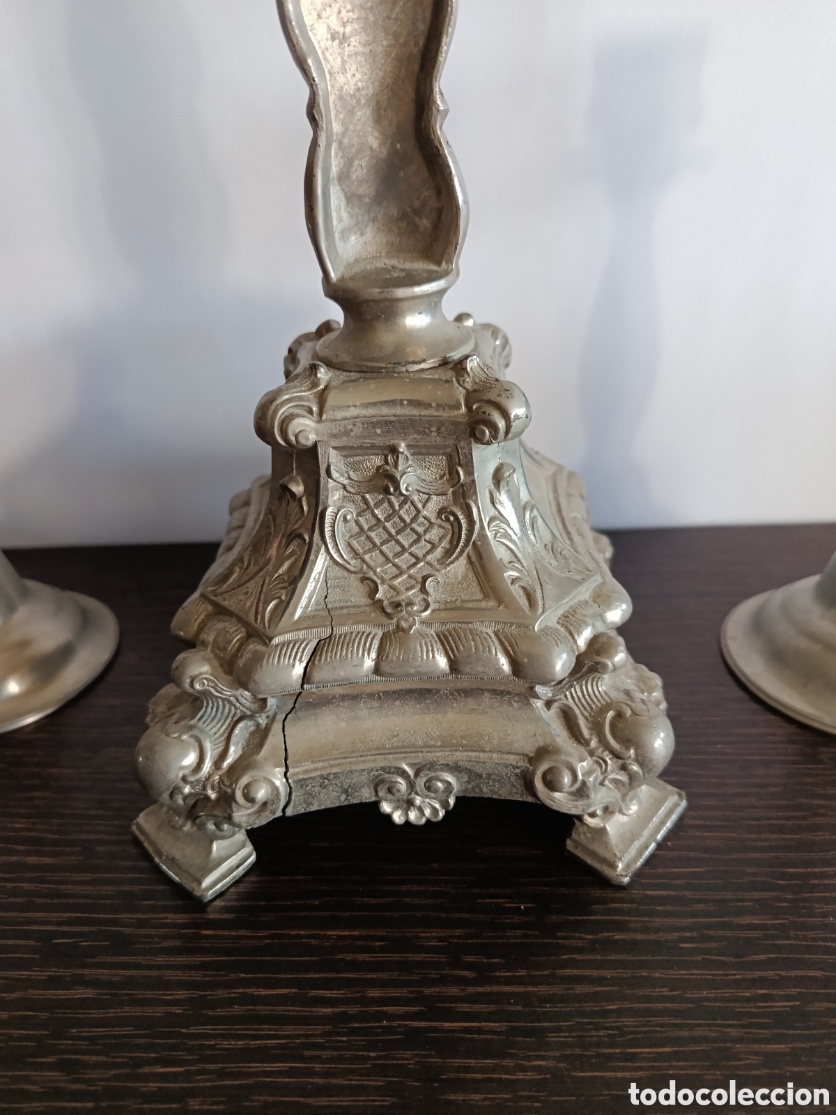 Antig&uuml;edades: Conjunto de altar de metal - Foto 6