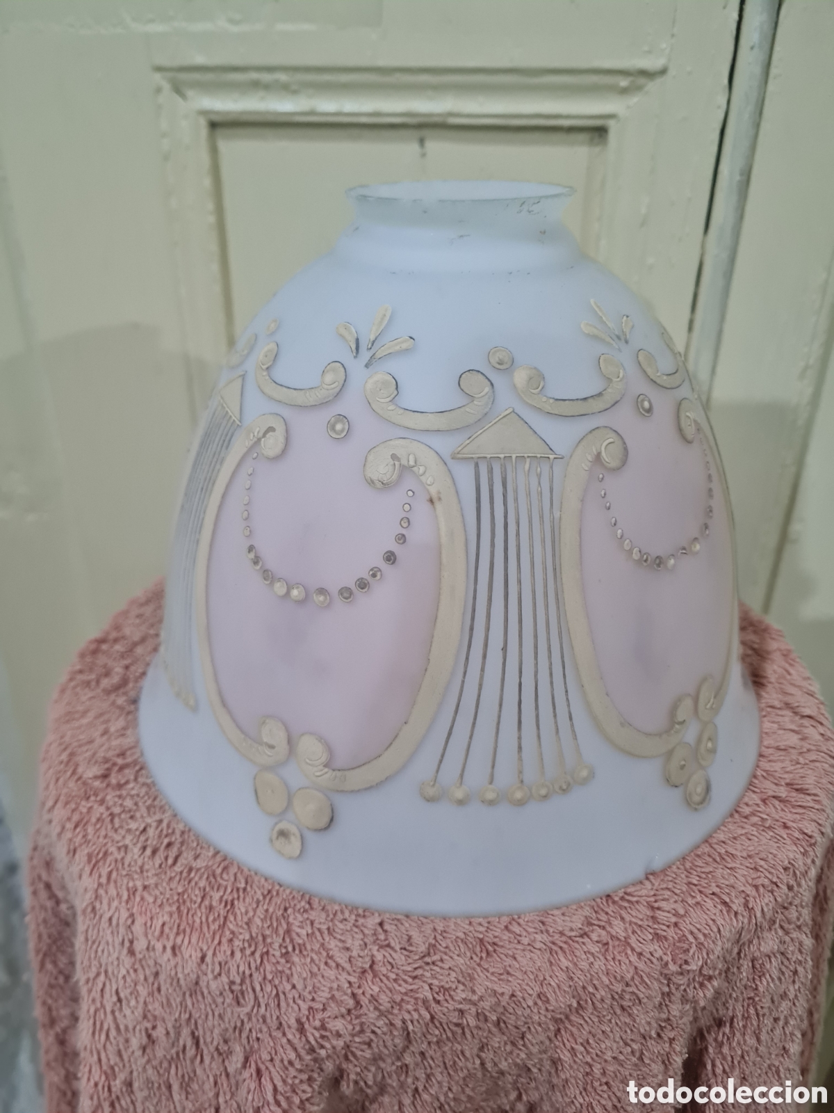 Antig&uuml;edades: Antigua tulipa Rosa modernista