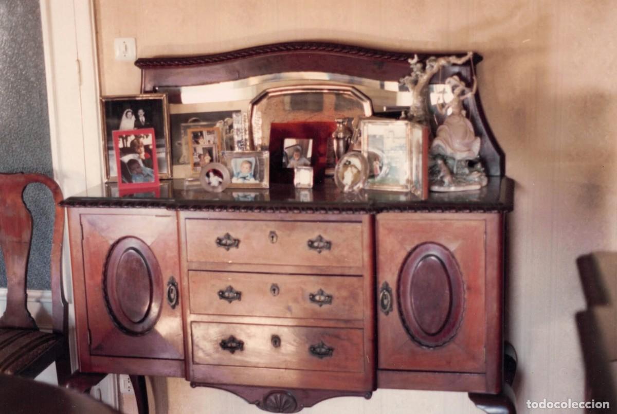 Antig&uuml;edades: Comedor de caoba estilo Reina Ana