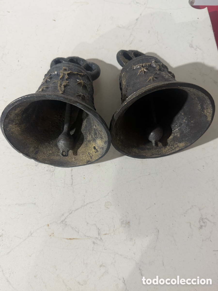 Antig&uuml;edades: Pareja de Campanas de Bronce - Foto 2