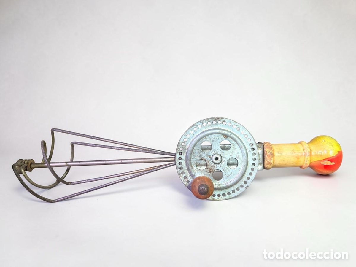 Antig&uuml;edades: Antiguo batidor manual de manivela - Foto 1