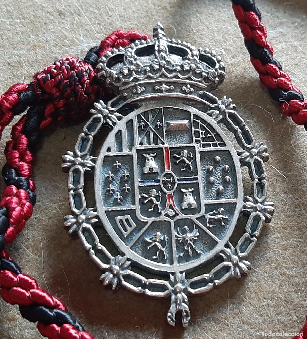 Antig&uuml;edades: SEMANA SANTA LINARES - MEDALLA COFRADIA JESUS DEL RESCATE Y NTRA SRA DE LOS DOLORES