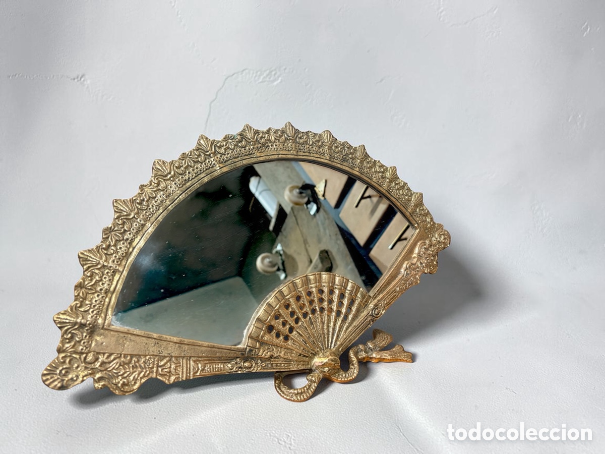 Antig&uuml;edades: Antiguo espejo de mesa en bronce - Foto 2