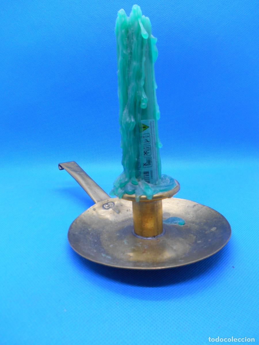 Antig&uuml;edades: ANTIGUA PALMATORIA -CANDELABRO EN BRONCE - Foto 4