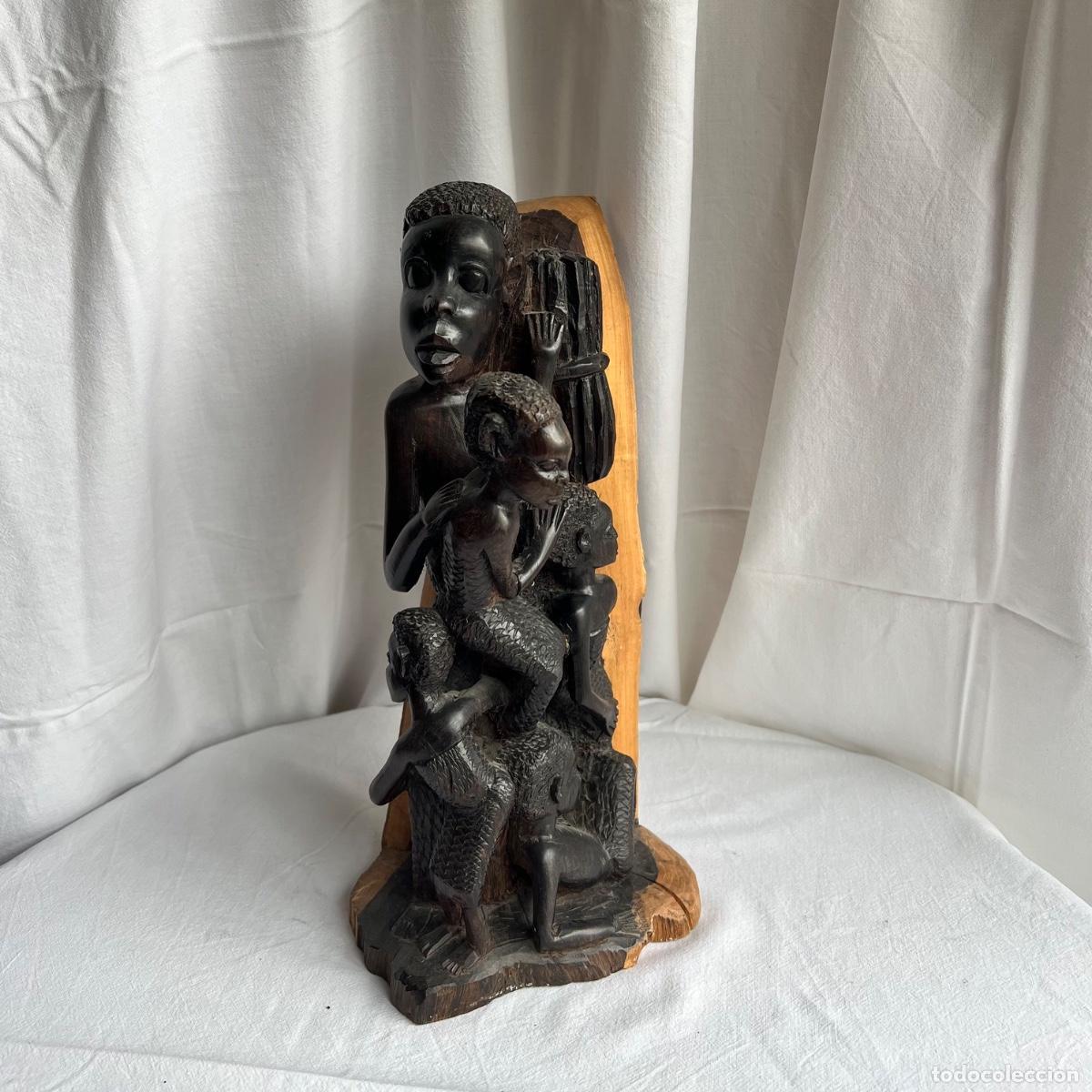 Antig&uuml;edades: Escultura Makonde antigua &rdquo;Ujamaa&rdquo; (&Aacute;rbol de la vida familiar) - Talla en madera de &eacute;bano bicolor