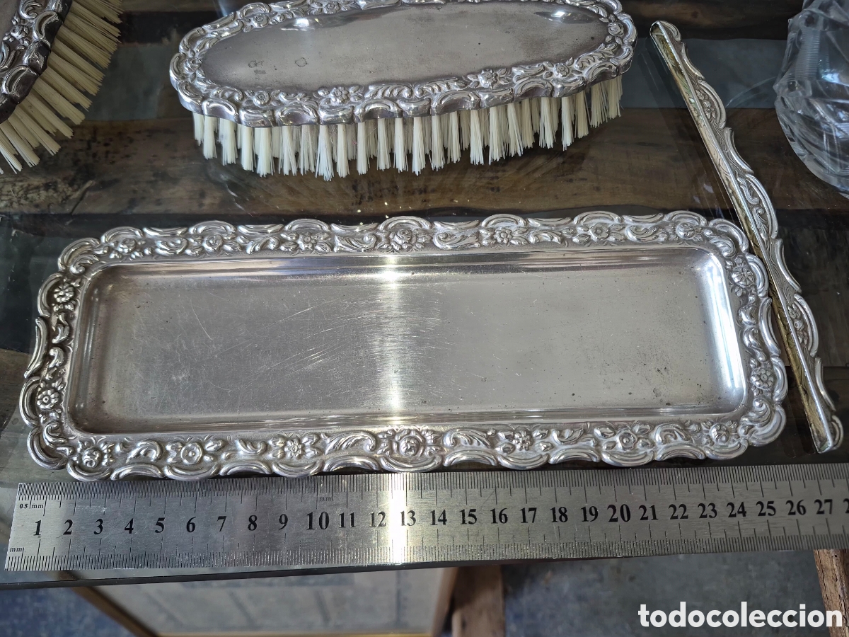 Antig&uuml;edades: antiguo tocador de plata - Foto 3