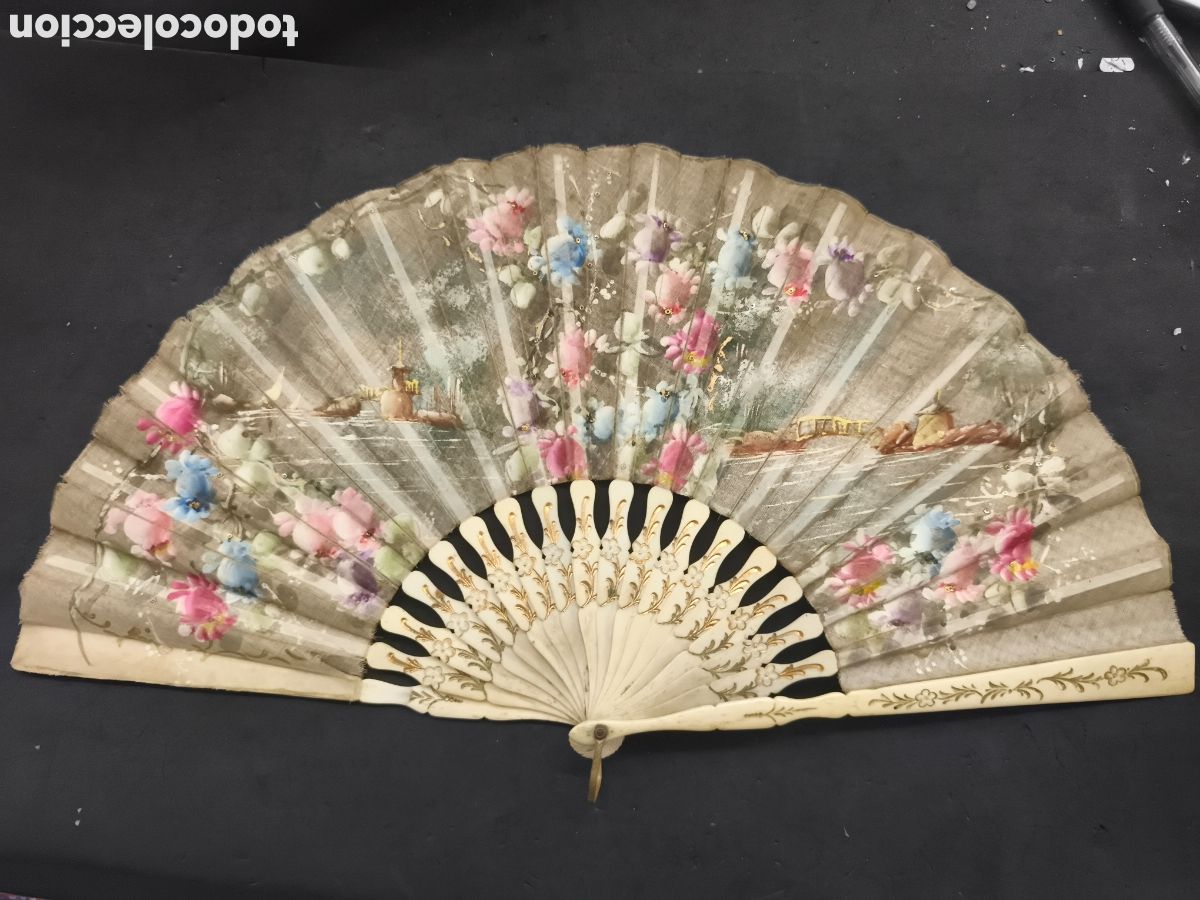 Antig&uuml;edades: Antiguo abanico de hueso pintado a mano