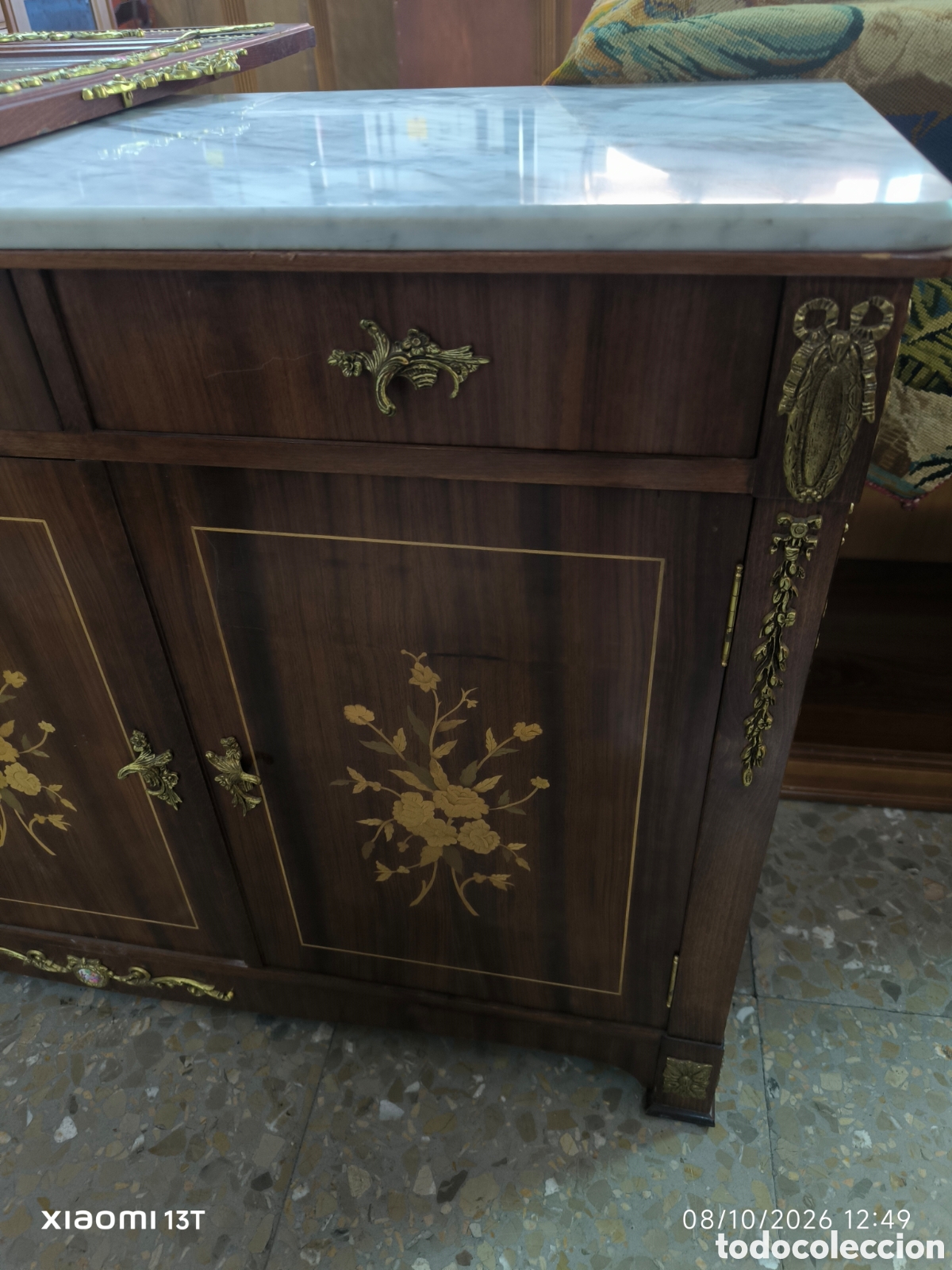 Antig&uuml;edades: Mueble con marqueter&iacute;a y espejo - Foto 2