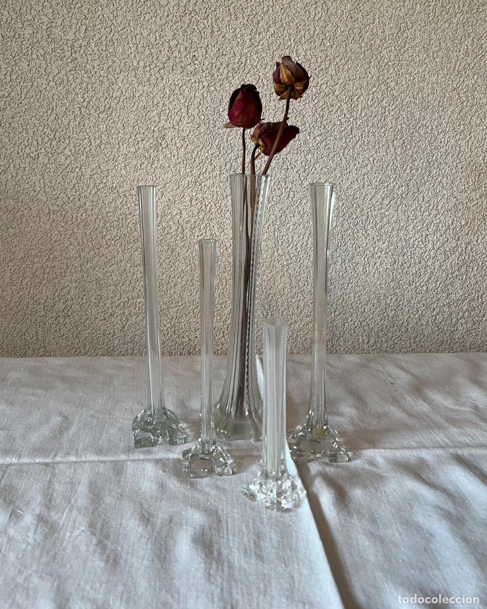 Antig&uuml;edades: Lote de 5 floreros soliflores de cristal art&iacute;stico - Estilo Mid-Century s. XX