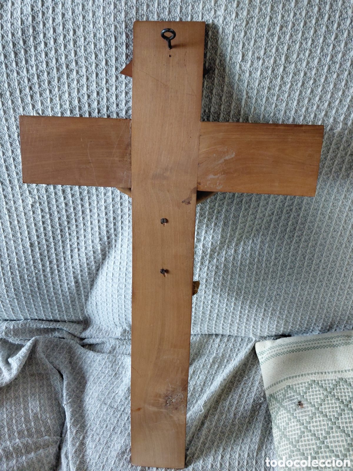 Antig&uuml;edades: Cristo crucificado en estuco policromado - Foto 3