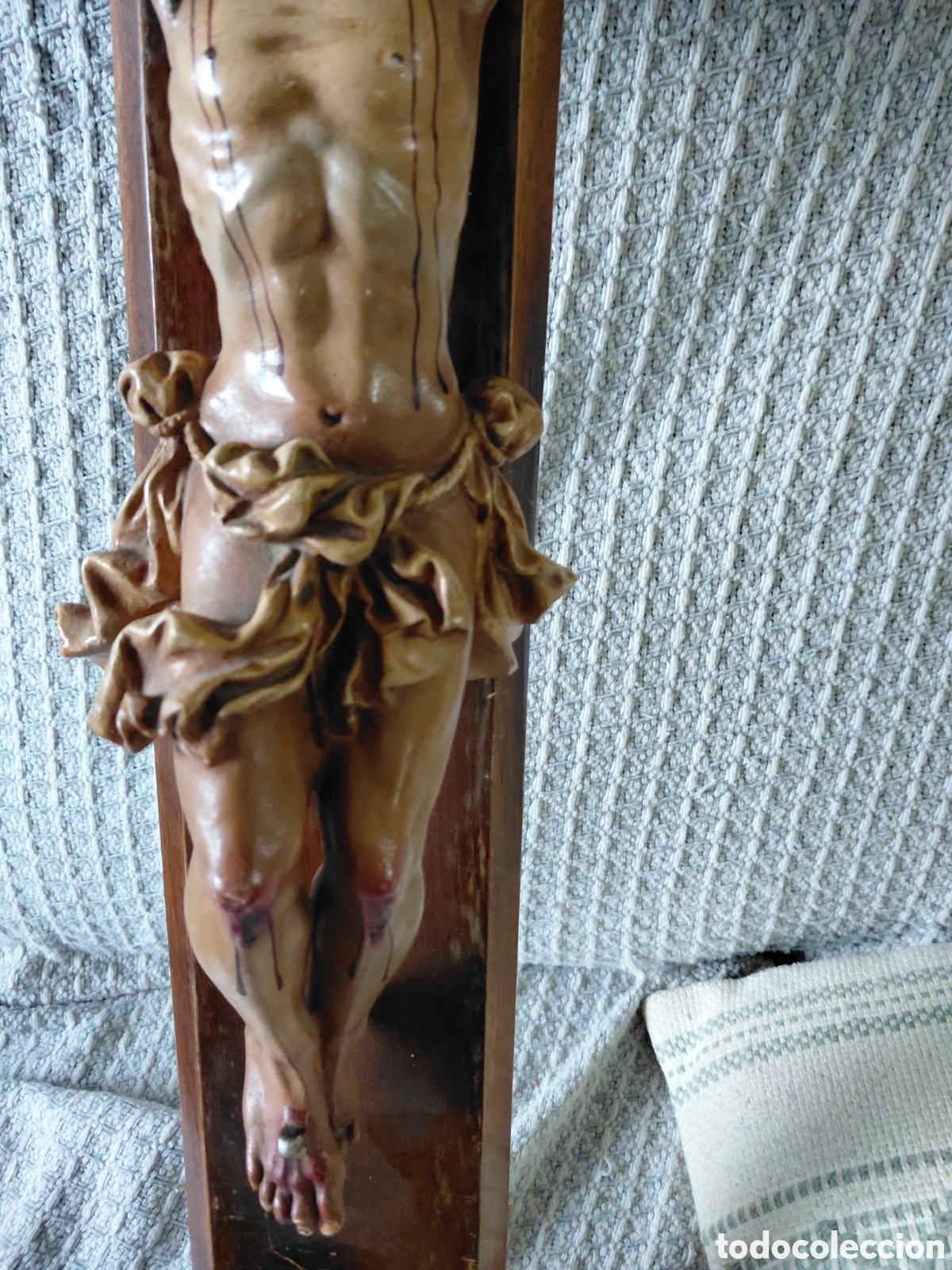 Antig&uuml;edades: Cristo crucificado en estuco policromado - Foto 5