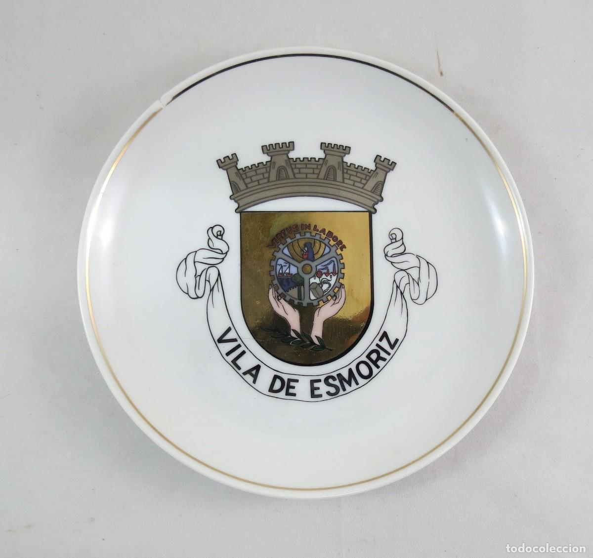 Antig&uuml;edades: Prato Vila de Esmoriz porcelana n&ordm;1; Marcado como &eacute; mostrado; Di&acirc;metro &ndash; 17cm;