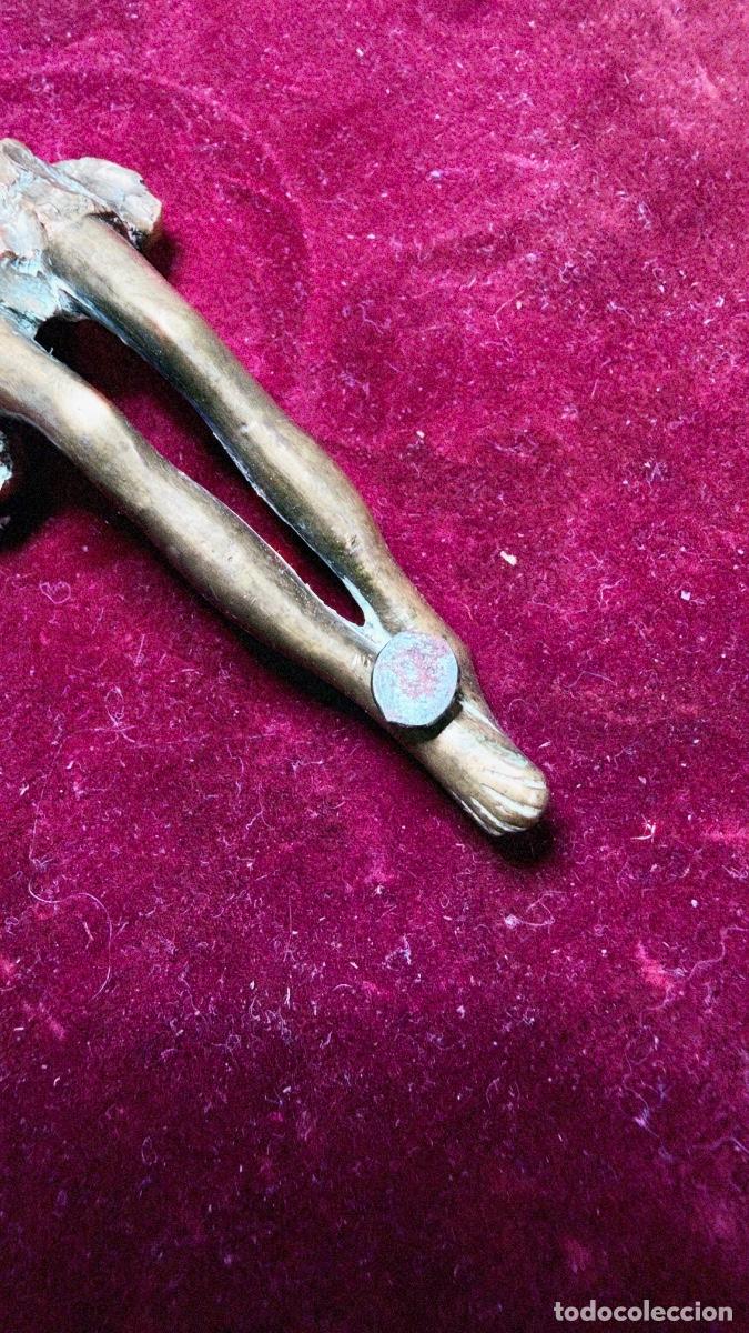 Antig&uuml;edades: Cristo en bronce, probablemente del siglo XVII - Foto 5