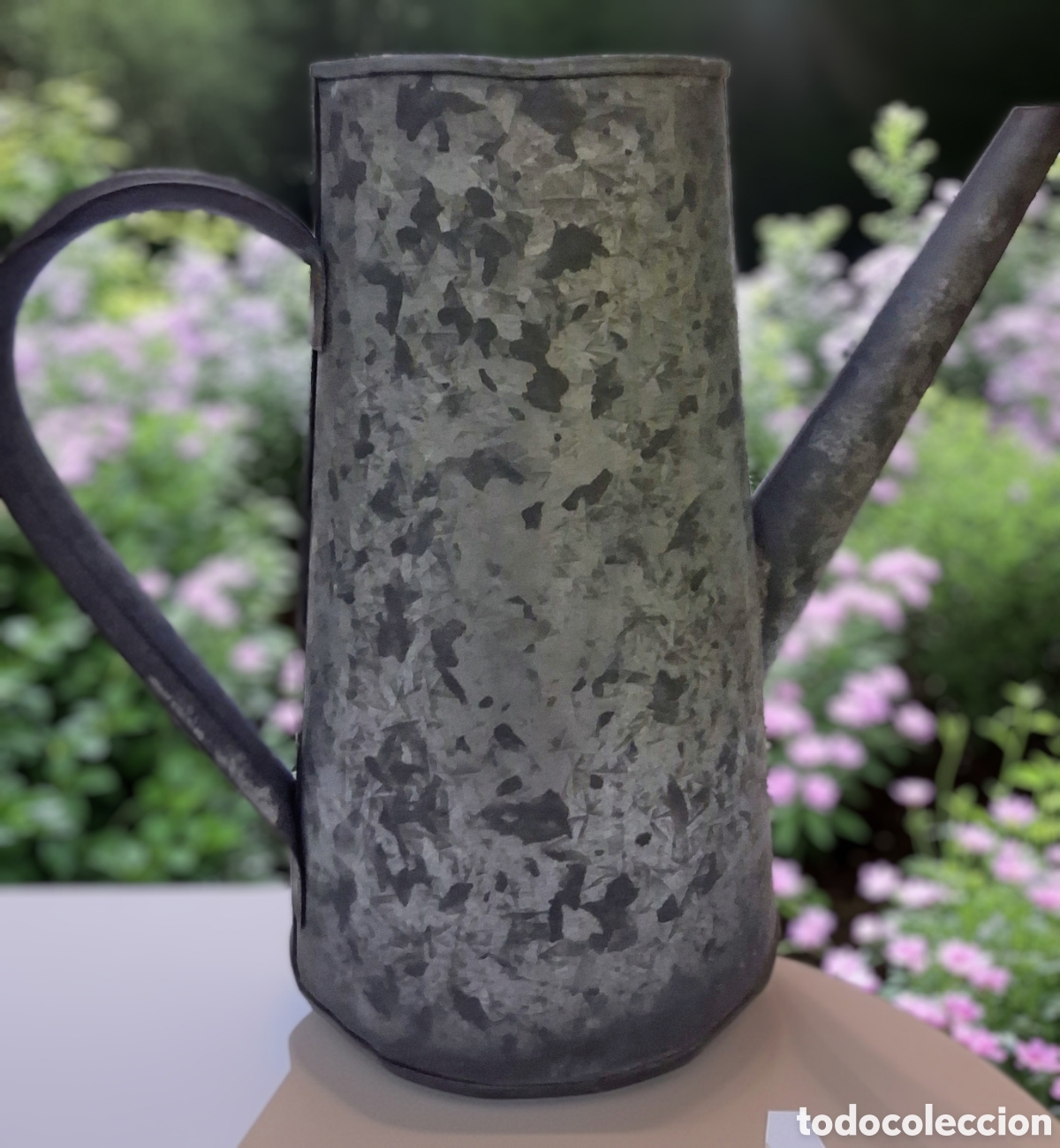 Antig&uuml;edades: Regadera vintage de chapa galvanizada con sello de Sol - 24 cm / 2L