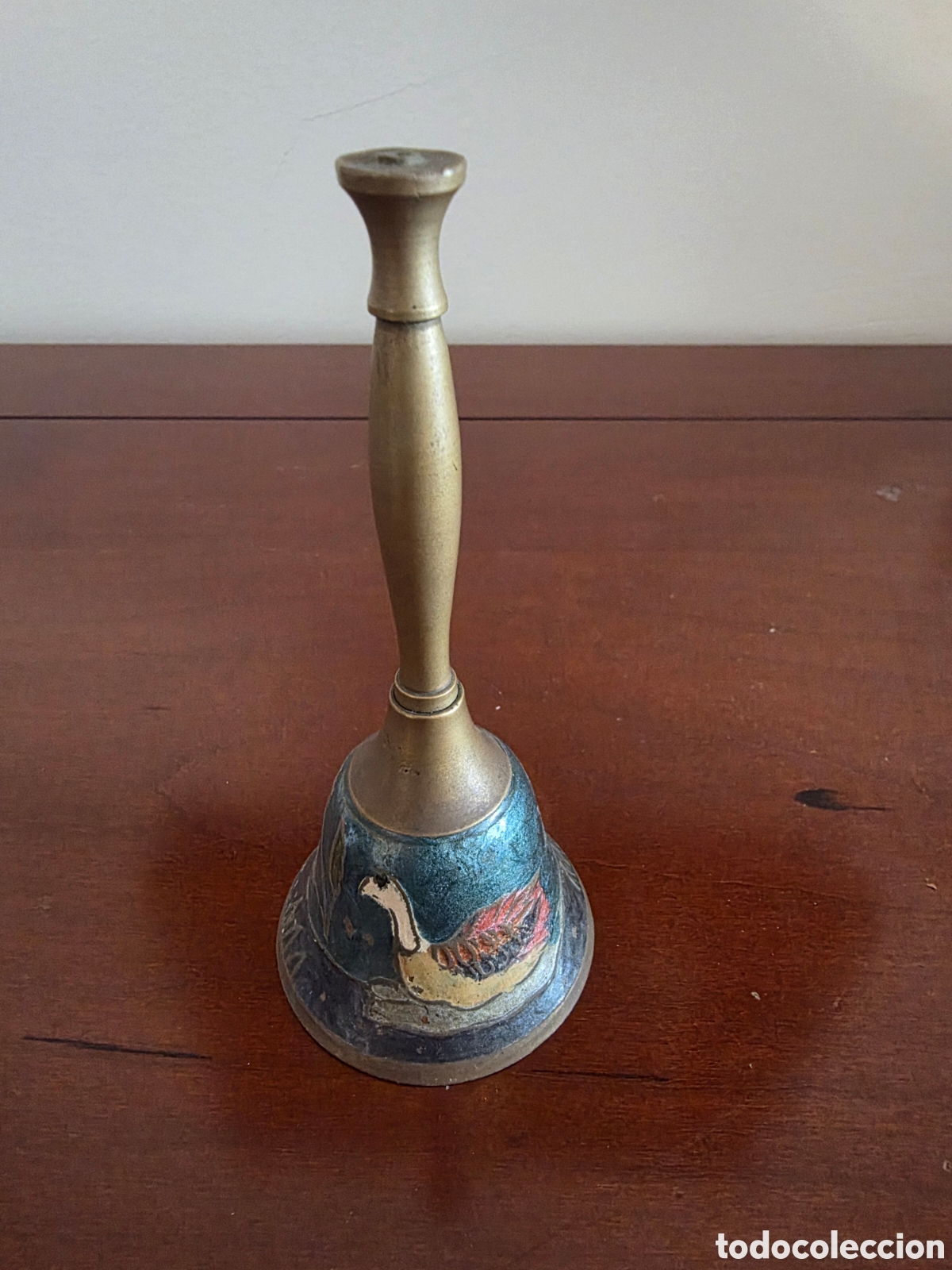 Antig&uuml;edades: Campanilla Vintage Lat&oacute;n Esmalte Cloison Cisne